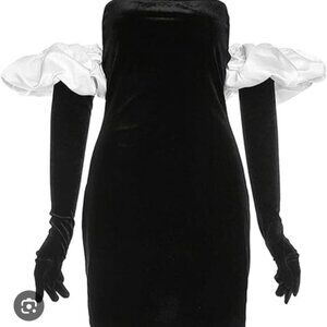 AKIRA  COCKTAIL DRESS/ BLACK VELVET WOMENS MINI DRESS WITH WHITE SHOULDER BOWS